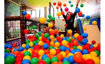 Aire_jeu_avec_balles