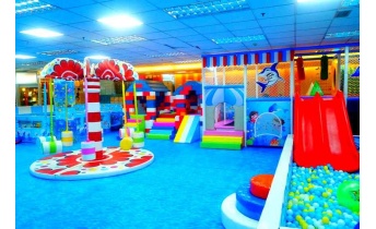 Aire_jeu_interieur
