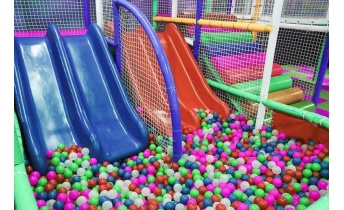 Fournisseur_aire_jeu_interieur