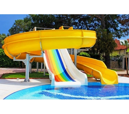Toboggans_aquatiques_sur-mesure