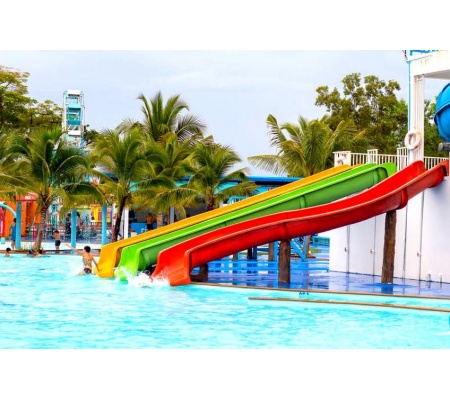 toboggan_piscine_glissière