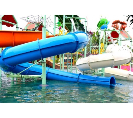 toboggan_piscine_tube